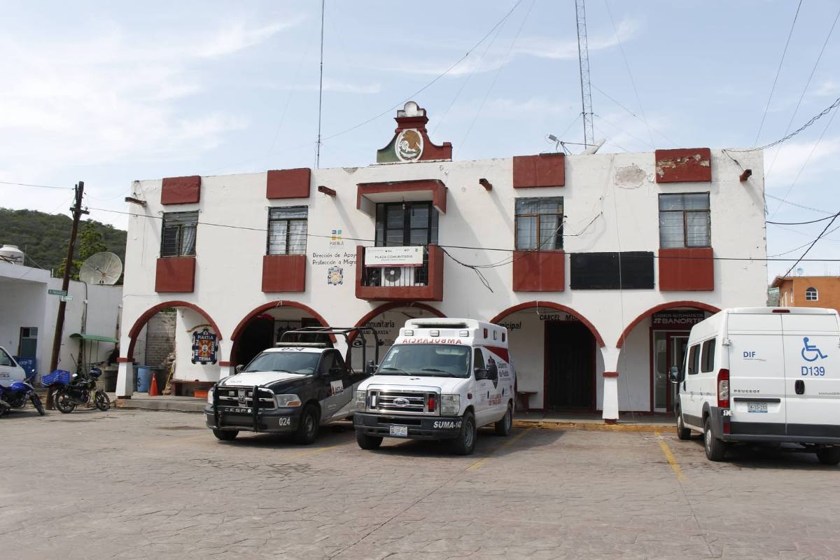 Presidencia Municipal de Piaxtla / Jesús Zavala