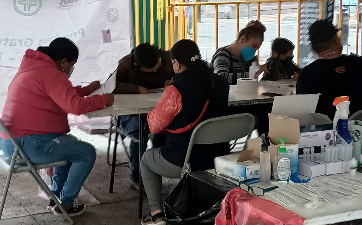 Pruebas de covid-19 / Josefina Ruiz