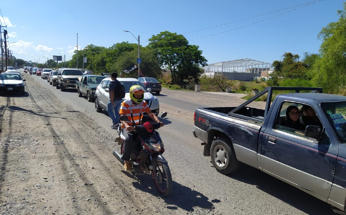 En bulevar la Luz en León piden ampliación de carriles por aumento de tráfico / Axel Rivas