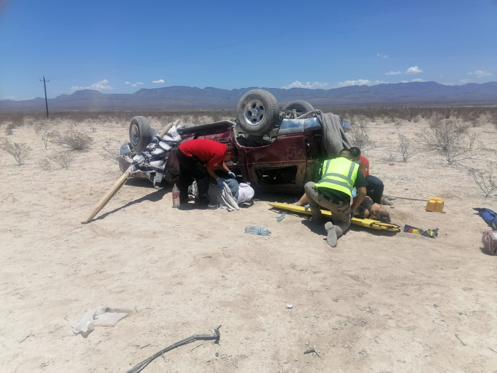 También se atendieron a dos personas lesionadas en el lugar.