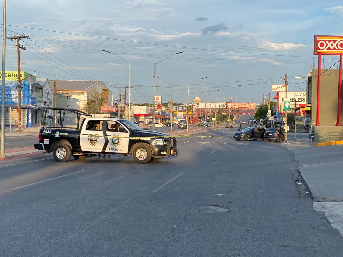 Hombre muere tras ser atacado a balazos en su vehículo en Apodaca ...