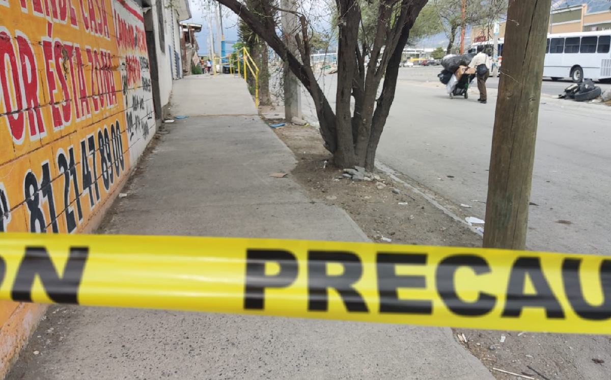 Abandonan dos cuerpos dentro de bolsas en Escobedo. | Francisco Zúñiga