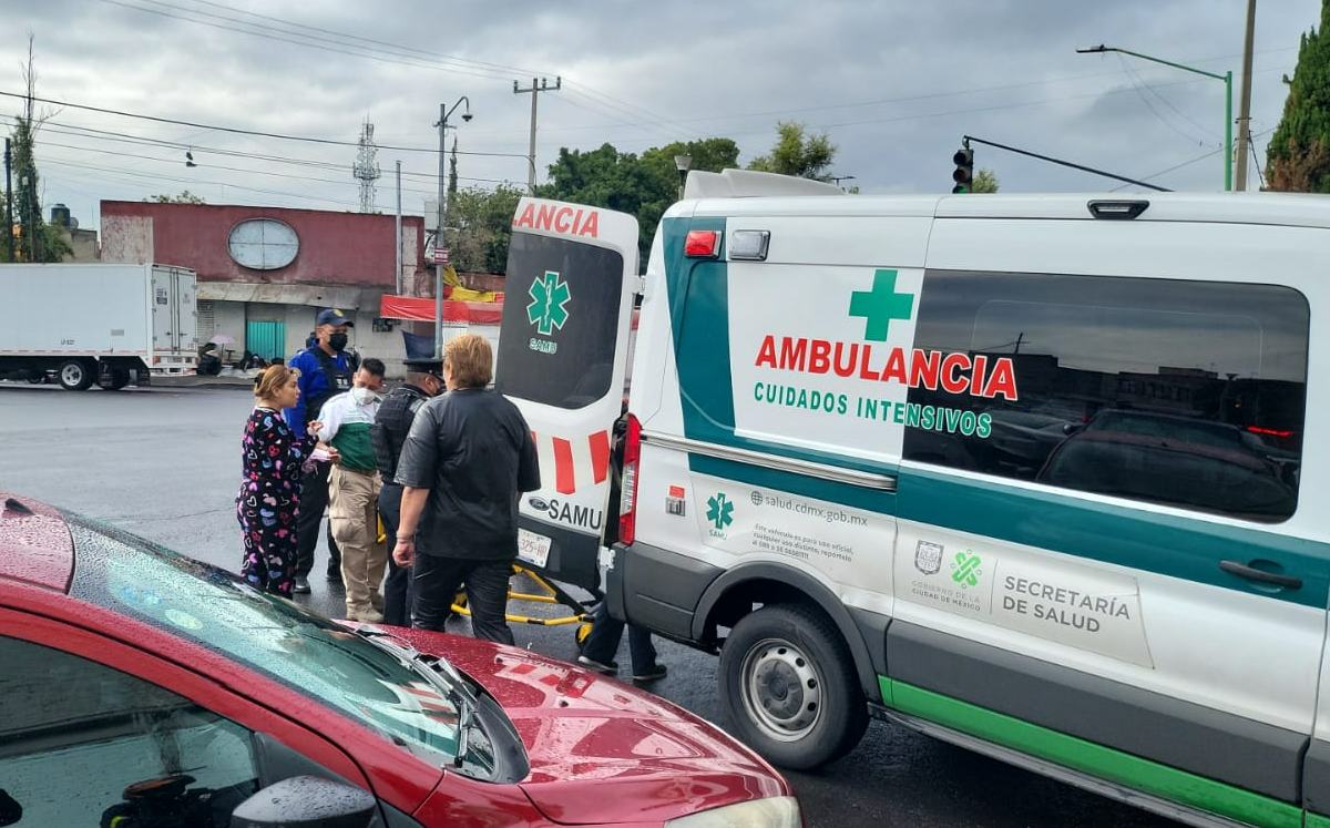 Alacrán pica a una niña en la escuela / Ramón Ramírez