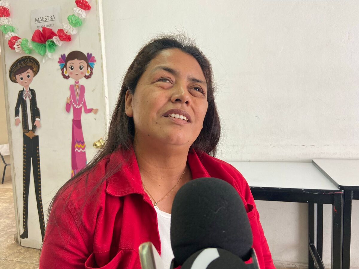 Ella es Aleyda Flores, orgullosa activista por las personas con limitaciones sensoriales