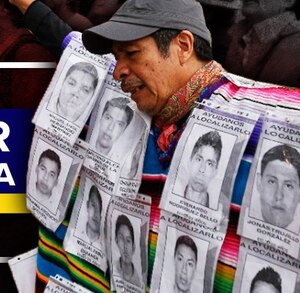 Padres de los 43 normalistas de Ayotzinapa marchan en CdMx / Héctor Tellez - Antonio Texta Padres de los 43 normalistas de Ayotzinapa marchan en CdMx / Héctor Tellez - Antonio Texta
