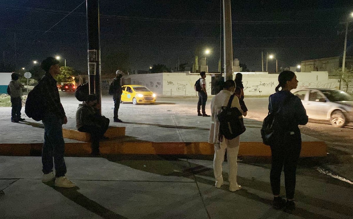 Torreón. Denuncian retraso en rutas de transporte público