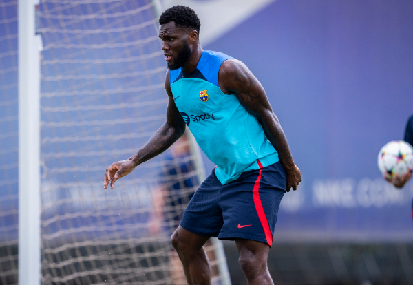 El centrocampista del Barcelona, Frank Kessié / Twitter @FCBarcelona_es