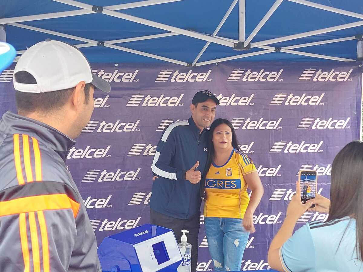 Ambas leyendas felinas siguen viviendo en la memoria de los fieles aficionados Tigres e incluso van pasando su admiración hacia ellos a las nuevas generaciones. Ambas leyendas felinas siguen viviendo en la memoria de los fieles aficionados Tigres e incluso van pasando su admiración hacia ellos a las nuevas generaciones.