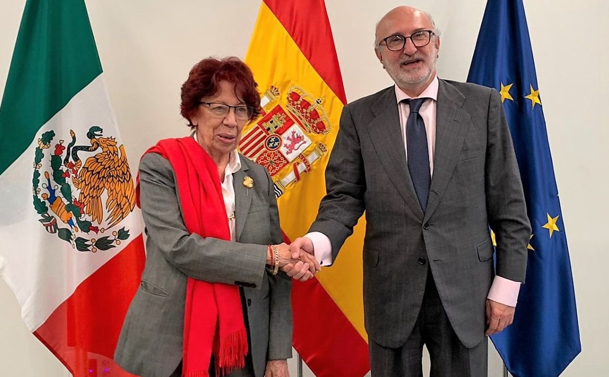 Carmen Moreno Toscano termina visita privada en Madrid.