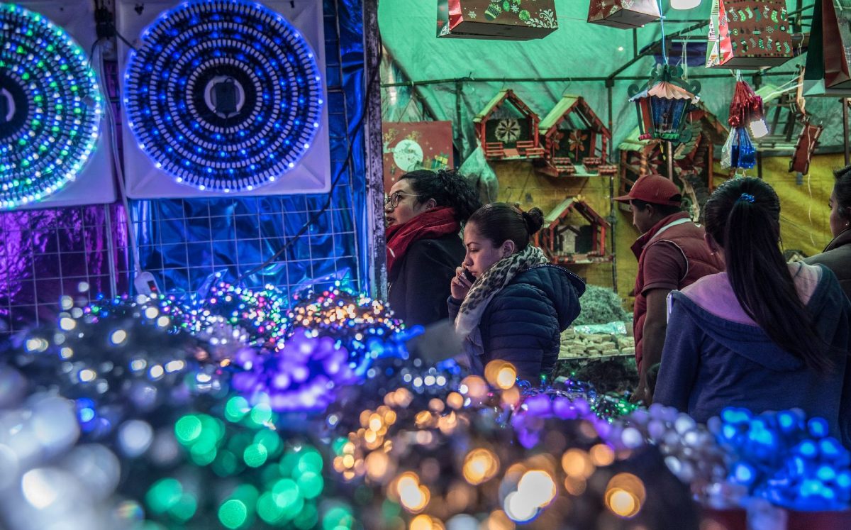 En la Ciudad de México, se comercializarán unas 11 millones de series navideñas/Cuartoscuro