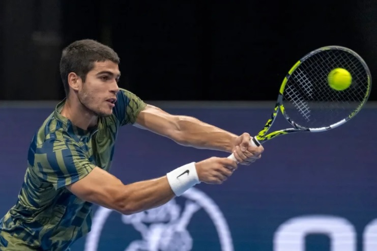 Tenista español hace su debut con un triunfo en el ATP 500 de Basilea