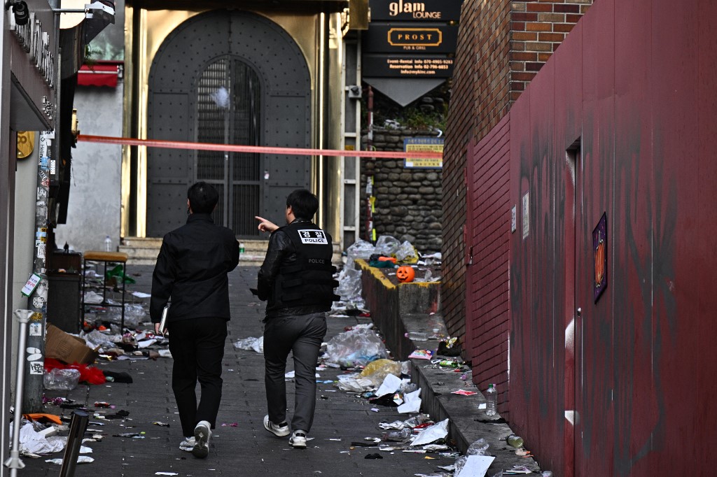 Callejón donde pasó la estampida humana en Seul | Agencia AFP