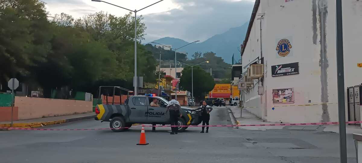 Asesinan a balazos a un hombre a bordo de una camioneta en Santiago / Cynthia Pardo