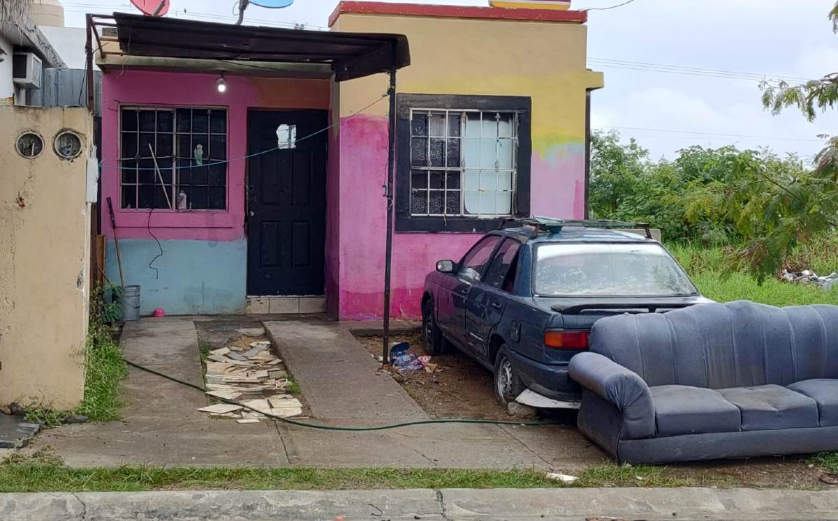 Matan a balazos a un hombre en la puerta de su casa en Juárez. | Agustín Martínez
