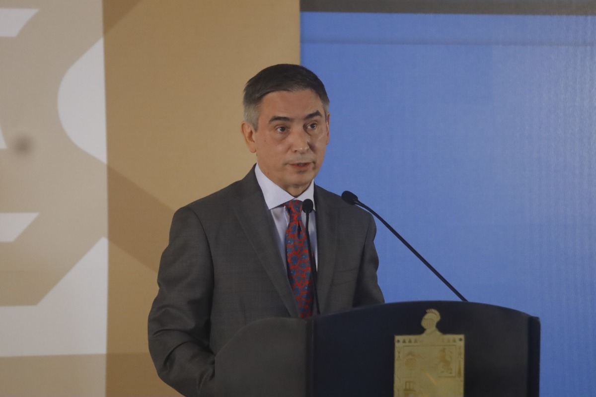 | Jorge López
