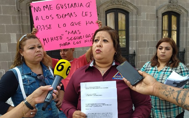 Piden a gobernador de NL atender caso de menor por negligencia | Sandra González