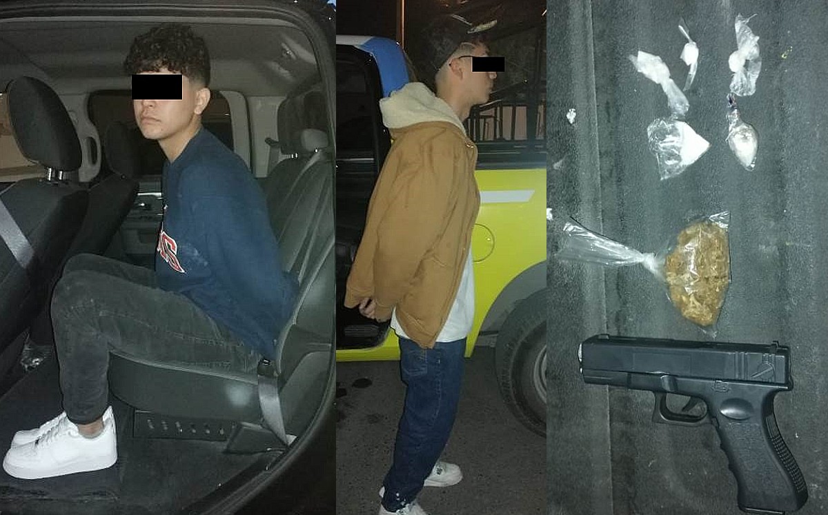 Detienen a dos menores por traer un arma y drogas en Monterrey | Cortesía