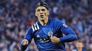 Telediario Media Alan Pulido llega a los 198 km/h en su auto; lo presume en sus redes sociales