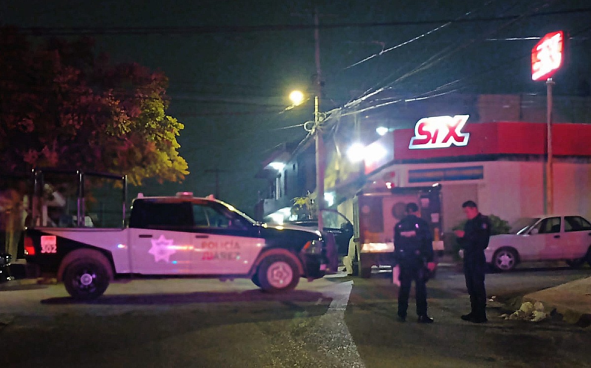 Hombre es asesinado a balazos en Juárez. | Israel Santacruz