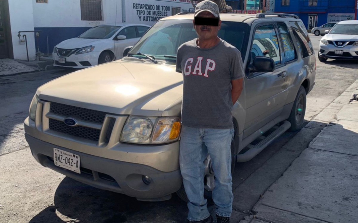 Detienen a hombre por presuntamente robar artículos de un auto en Guadalupe. | Especial