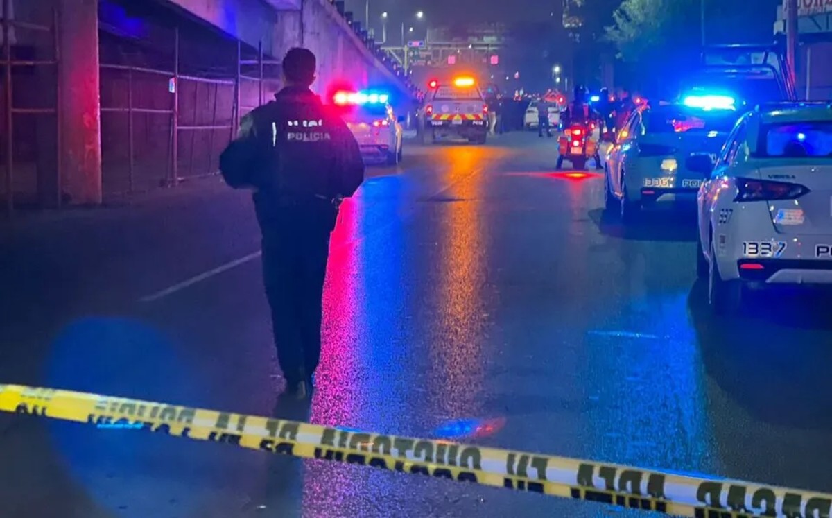 Capturan a 2 ladrones de autopartes tras persecución al norte de Monterrey
