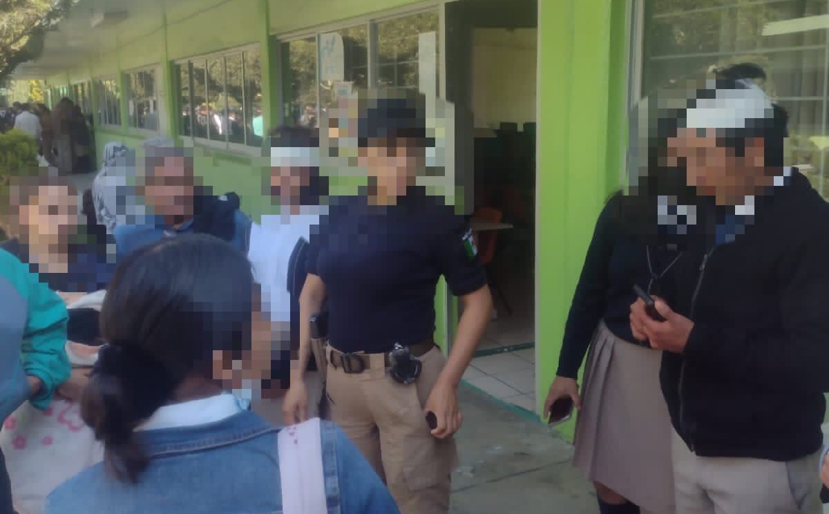 Riña en escuela de Metepec, deja a cuatro estudiantes heridos/ Especial