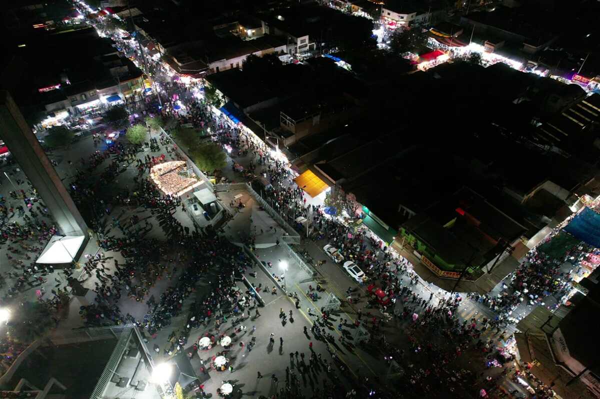 Creyentes en la Basílica de Guadalupe en Monterrey. / Josué González