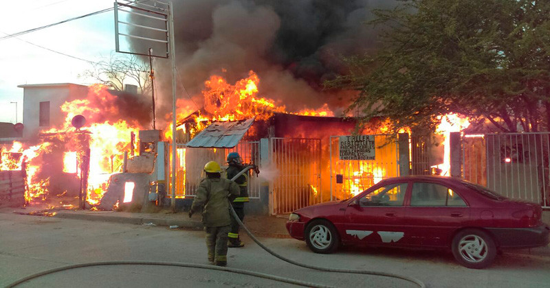 Una de las maneras para prevenir un incendio es revisar las instalaciones eléctricas de tu domicilio.