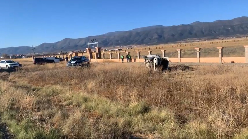Elementos de la Fiscalía General del Estado se encargaron de llevar a cabo las diligencias correspondientes para conocer la causa oficial del accident