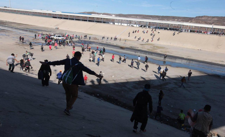 Patrulla Fronteriza detuvo a 42 migrantes que cruzaron a EU