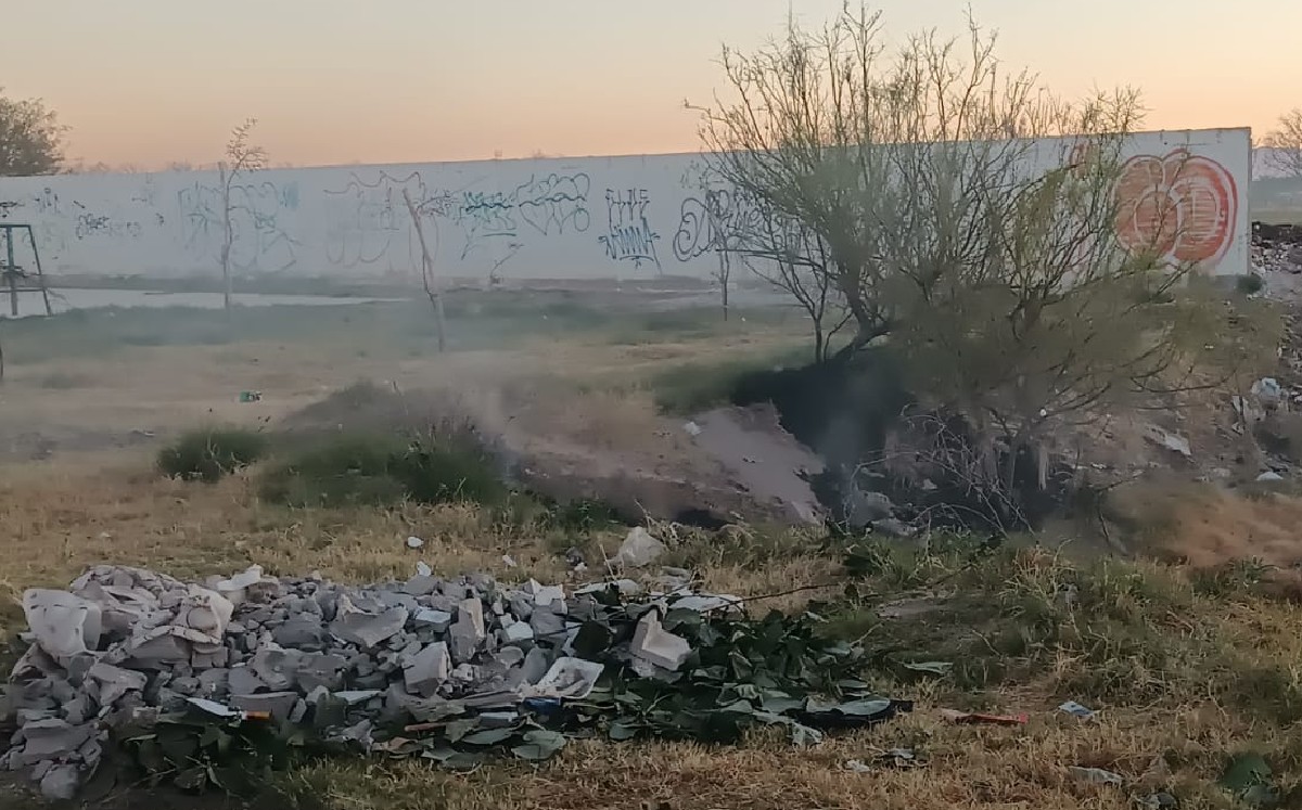 Captan a carromateros dejando escombros en terreno de Torreón