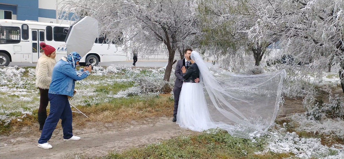 La feliz pareja lució feliz durante la sesión.