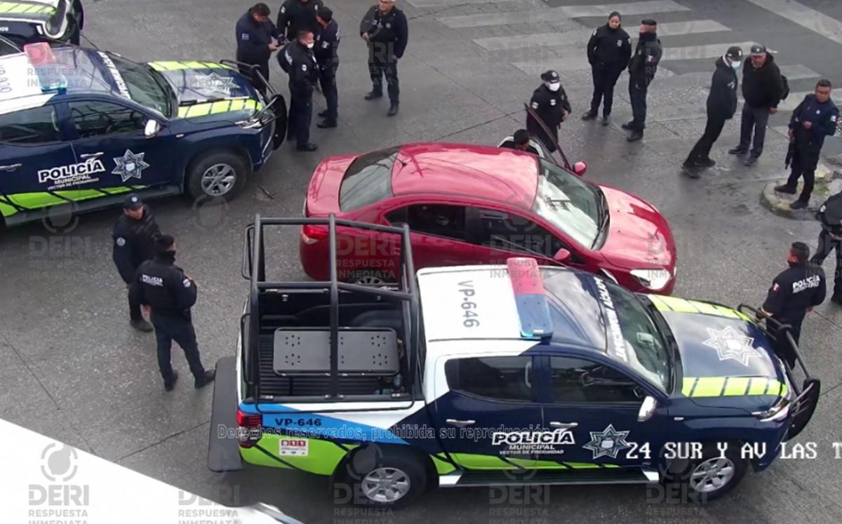Policías municipales de Puebla lograron detener a tres asaltantes del transporte público / SSC Puebla