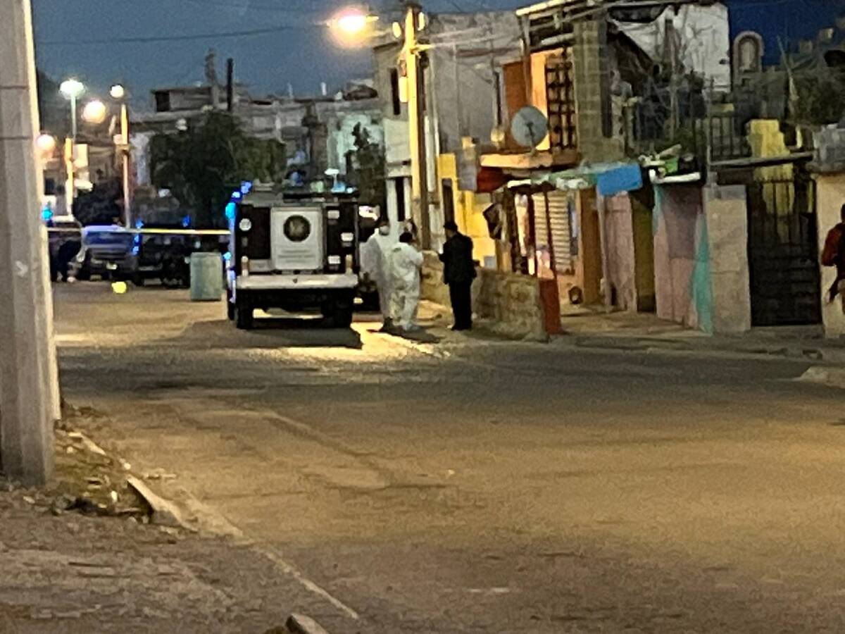 Muere hombre al interior de una vivienda en Santa Catarina / Mayte Villasana