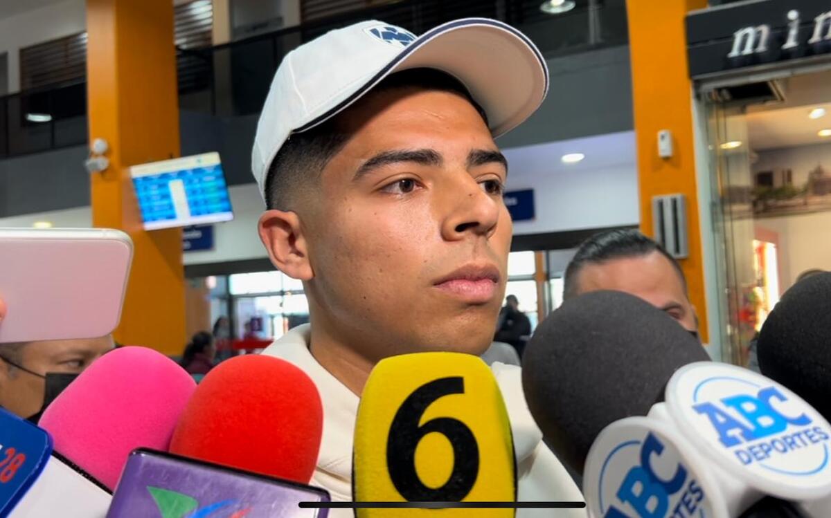 Víctor Guzmán, defensa de Rayados / Erick González