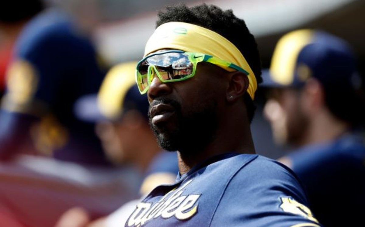 Andrew McCutchen regresa con los Pittsburgh Pirates.