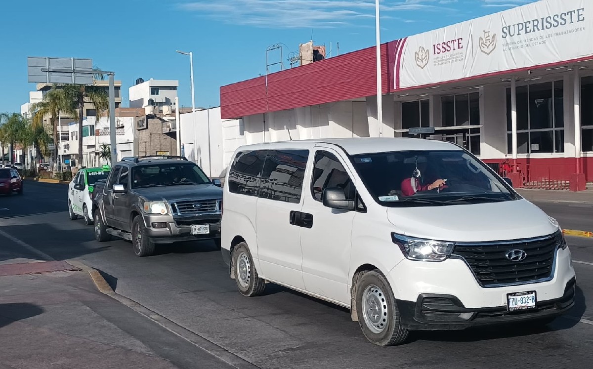 Durango retirará polarizado de los carros