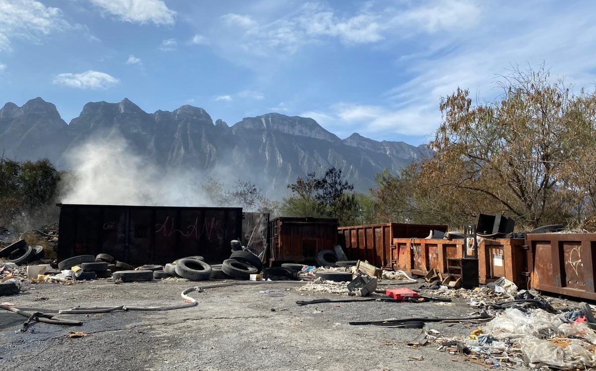 Incendio en la colonia Plutarco Elías Calles, en Monterrey | Frida Rodríguez