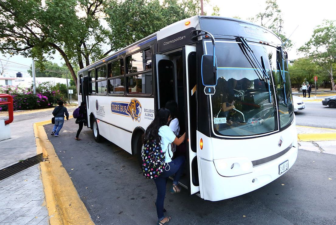 Alumnos del Campus Mederos no tuvieron problema el martes para tomar el Tigrebus alrededor de las 7:00 horas. | Especial