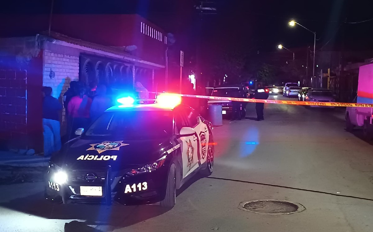 Ataque a balazos en Apodaca deja un muerto y un herido. | Israel Santacruz