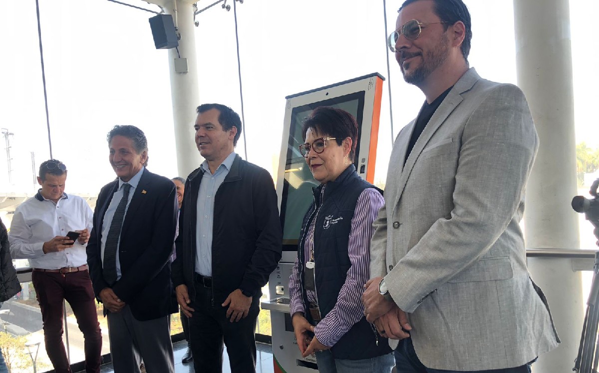 Ayuntamiento de Zapopan presenta Kiosco de Servicios / Josefina Ruiz
