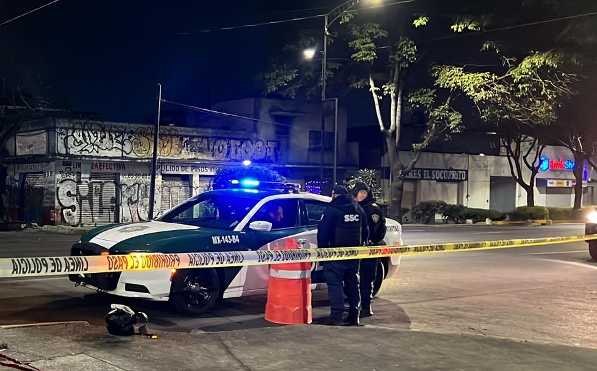 Un hombre murió tras chocar con su moto en la alcaldía Benito Juárez Un hombre murió tras chocar con su moto en la alcaldía Benito Juárez