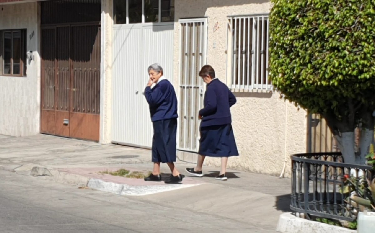 Religiosas que viven en la casa de monjas, en Guadalajara / Juan Carlos Munguía