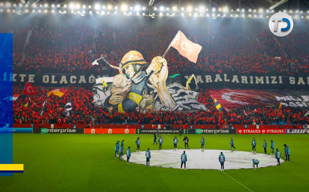 'Proteo' y rescatistas son homenajeados en partido del Trabzonspor en Turquía / Diseño Óscar Ávila