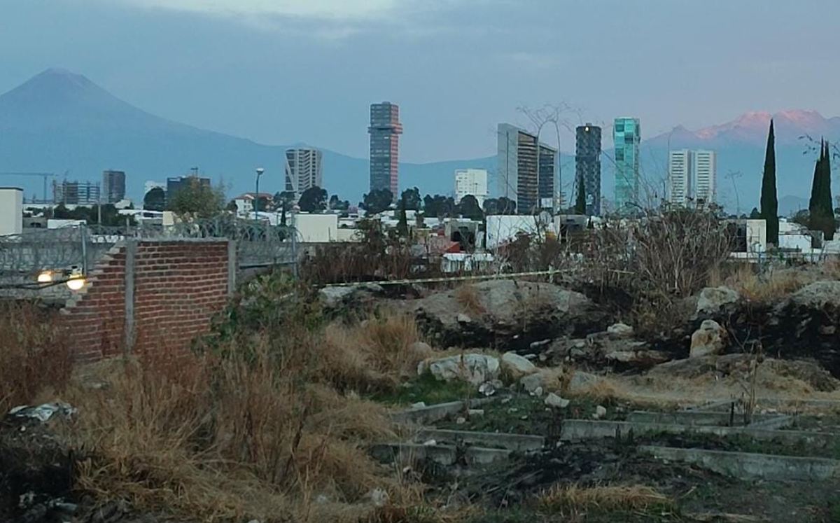 Abandonan cadáver encobijado en bulevar Carmelitas / Alfredo Fernández