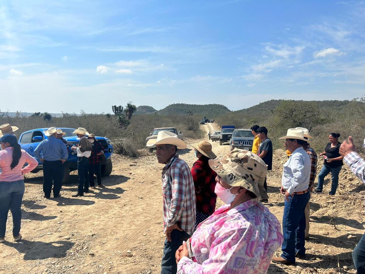 Familias denuncian despojos de tierras en Montemorelos / Pedro Delgado