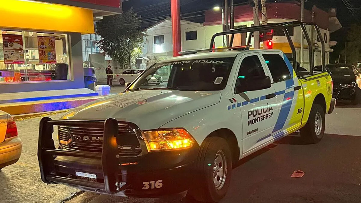 Localizan restos de un animal adentro de una hielera en Monterrey