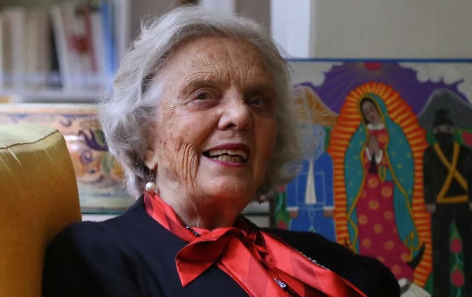Elena Poniatowska, proveedora de placer literario| Telediario México
