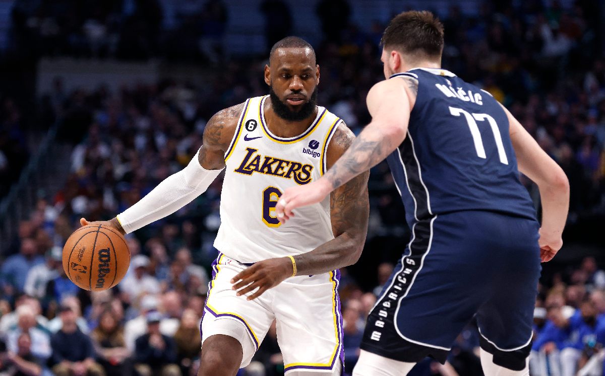 Lakers vs Mavericks / CORTESÍA: @AFP