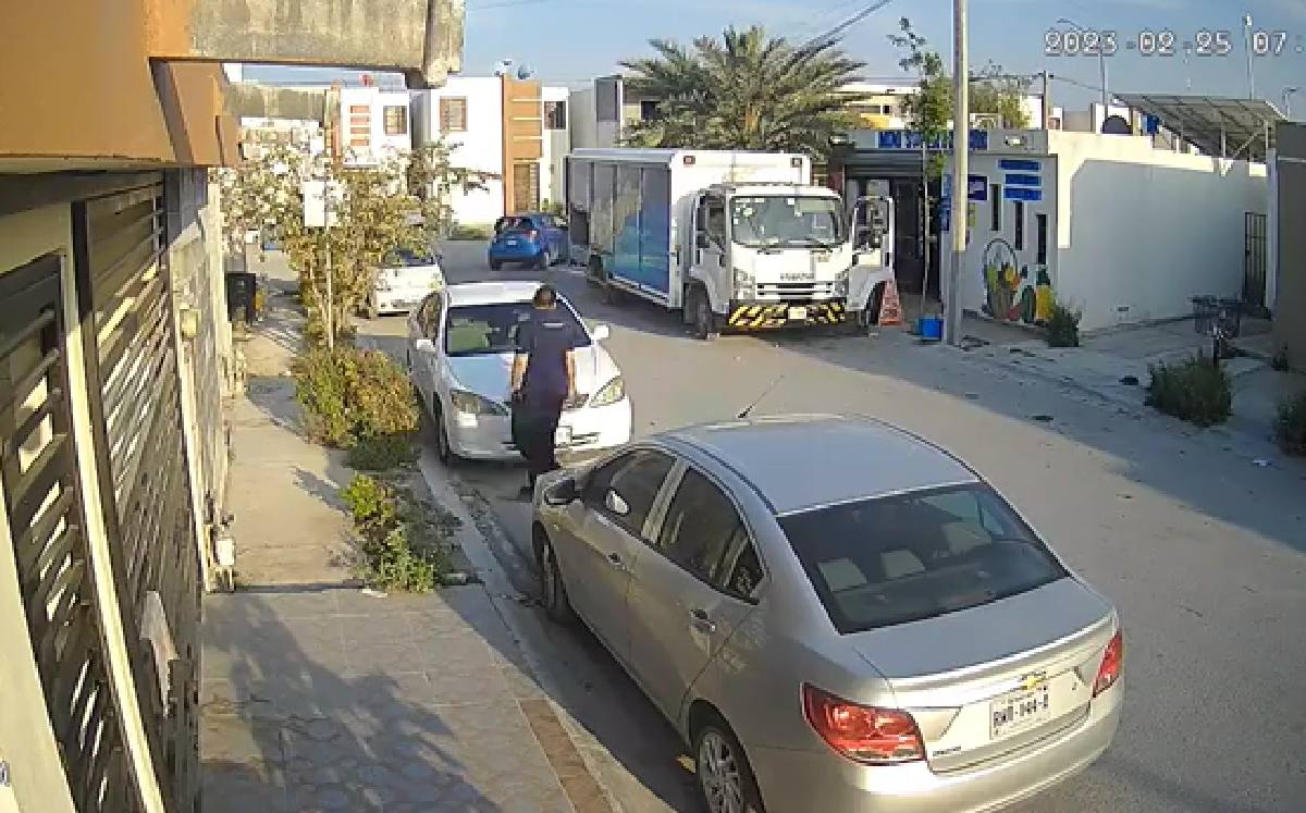 Trabajador es asaltado a mano armada en Apodaca | Cortesía